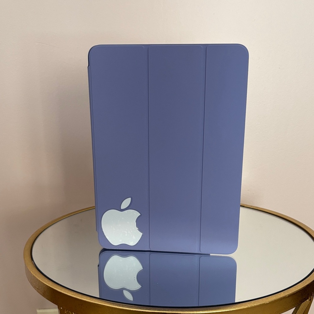 NEW MARKDOWN Apple Lavender iPad Cover